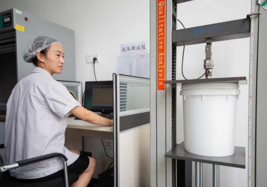 Driven by environmental policies, the injection molding bucket industry welcomes opportunities for green development