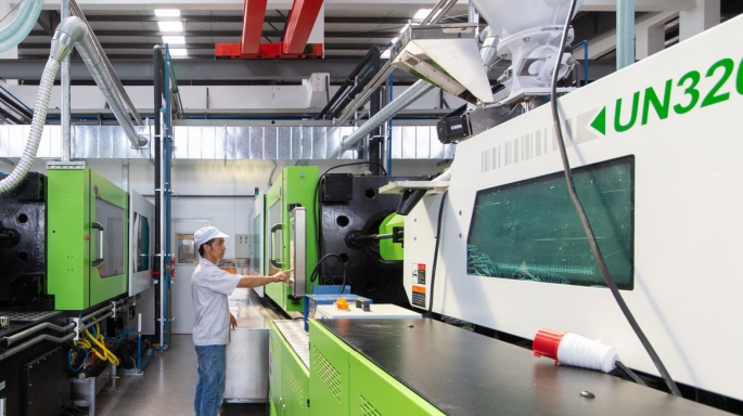 Analysis of the current market situation and future prospects of China's injection molding bucket industry